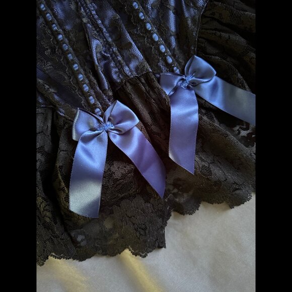 Vintage Frederick's of Hollywood Corset - Picture 2 of 5